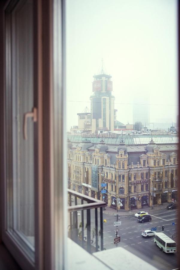 Sauna, Big Jacuzzi , Khreshchatyk Apartments Kyiv Exterior foto