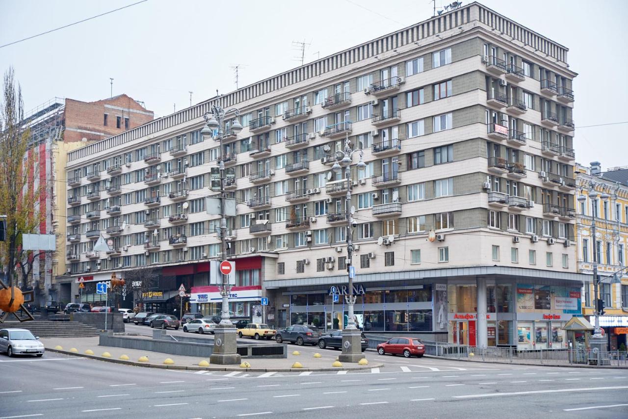 Sauna, Big Jacuzzi , Khreshchatyk Apartments Kyiv Exterior foto
